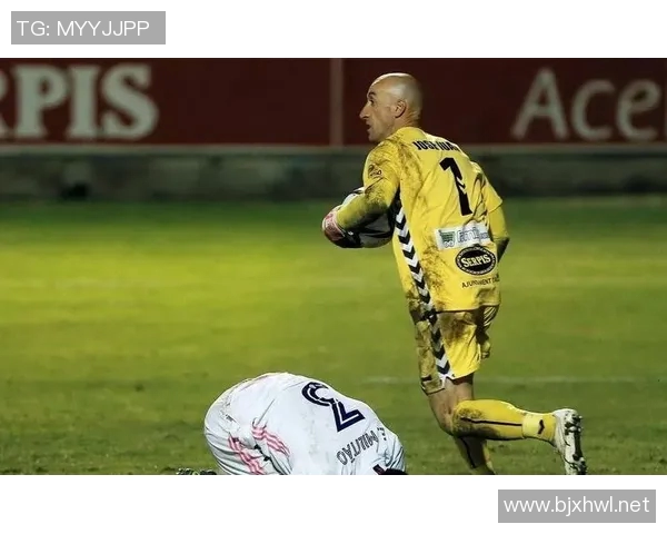 国王杯巴达霍斯客场告捷